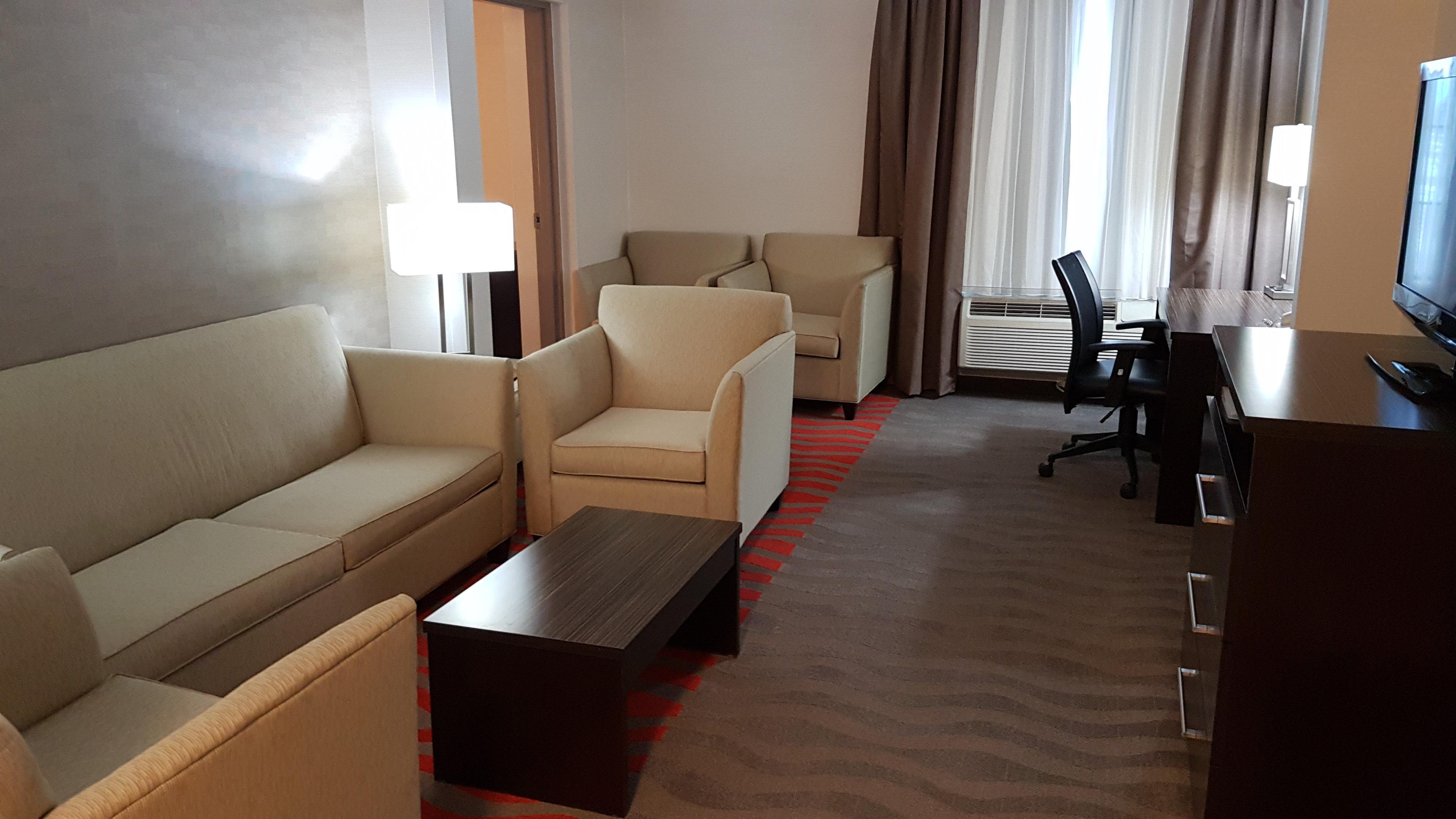 Holiday Inn Express Hotel & Suites Barrie By Ihg מראה חיצוני תמונה